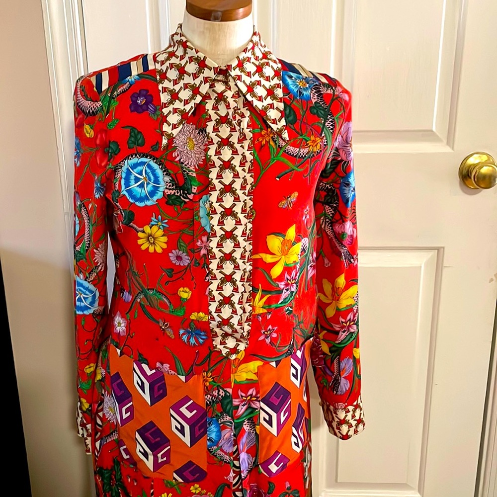 Authentic Gucci dress made in Italy 100% silk